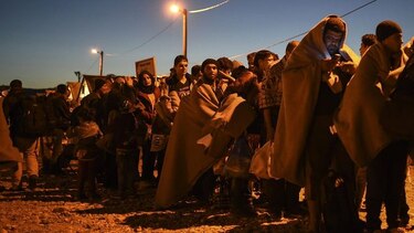 Organizaciones humanitarias advierten sobre peligro de muerte de refugiados por el invierno europeo