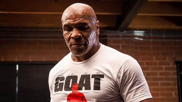 Mike Tyson golpea a un pasajero en un avión rumbo a Florida