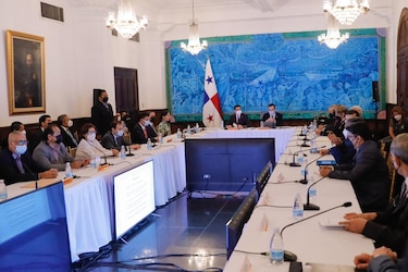 Subcomisión definirá parámetros para la compra internacional de medicamentos; Cortizo recibirá la propuesta la próxima semana