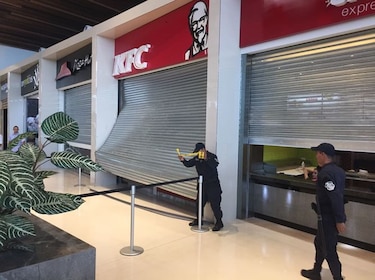 Explosión en el KFC de AltaPlaza Mall ocurrió cuando instalaban equipo de cocina