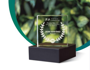 Banesco Panamá obtuvo el premio Platino otorgado por Fintech Americas, en la categoría Innovación con empresas Fintech