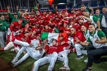México remonta ante Puerto Rico, avanza a la semifinal y jugará ante Japón