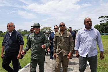 Crisis migratoria: alcalde de Nueva York visita Acandí, Capurganá y Sapzurro
