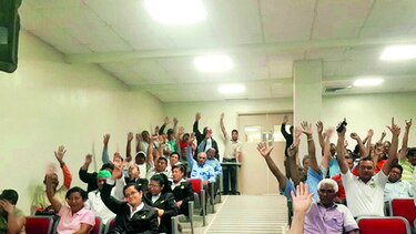 Administrativos de hospital infantil afirman ser acosados