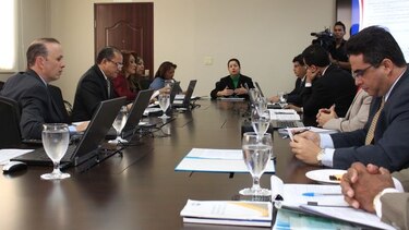 CENA aprueba más de $3 millones para centros penales