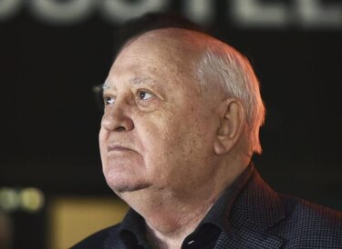 Gorbachov: ‘El mundo está al borde de una nueva Guerra Fría’