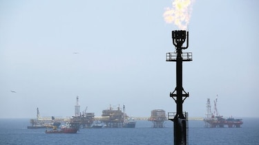 Ecuador busca socio privado para refinería
