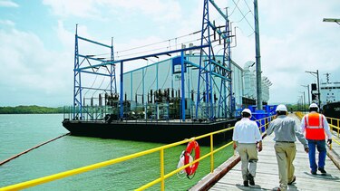 AES coloca emisión histórica de $1,380 millones 