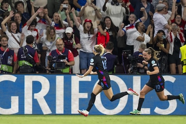 Eurocopa: Inglaterra avanza a la final tras lograr una victoria agónica
