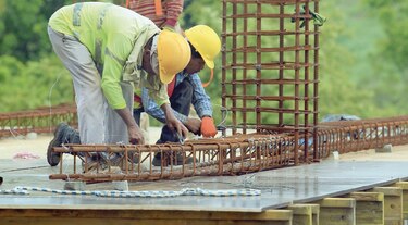 Complejo escenario para empresas y trabajadores