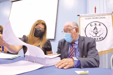 CSS licita medicinas para pacientes con VIH