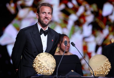 Kane se corona con el Balón de Oro