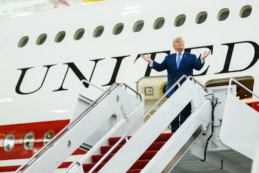 Trump estrena polémico avión presidencial donado por Catar: ‘Estamos muy orgullosos’