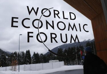 El Foro Económico de Davos abordará el elevado desempleo juvenil