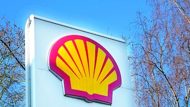 Shell supera utilidades de Exxon al cierre de 2016