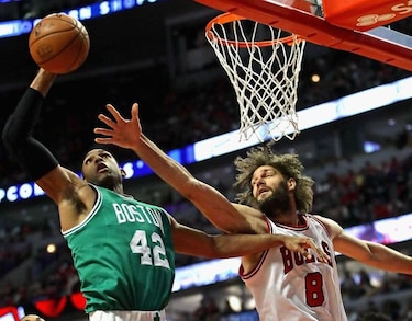 Thomas y Horford reviven a los Celtics ante Bulls