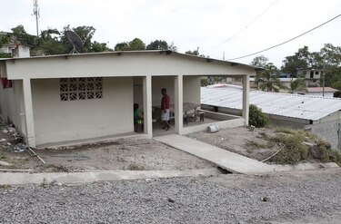 Piden llamar a juicio a 18 personas por irregularidades en el programa Piso y Techo