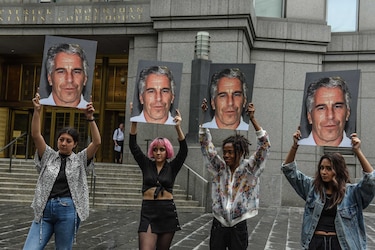 Jeffrey Epstein abusó sexualmente de menores hasta 2019, según nueva investigación