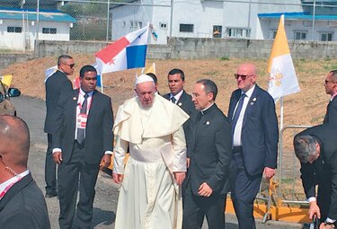 ‘Abran la ventana y miren el horizonte’: papa Francisco