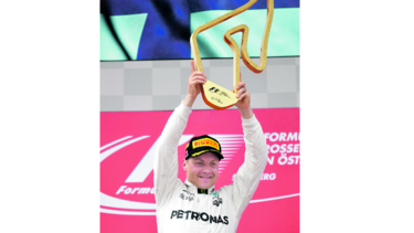 Bottas gana en Austria; Vettel llega segundo