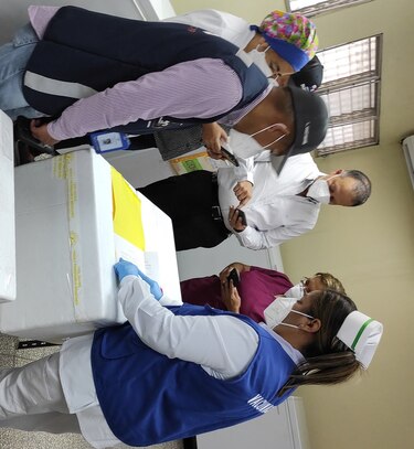 Empiezan a adecuar auto rápido en Chiriquí para vacunación con AstraZeneca; esperan definir las fechas el viernes