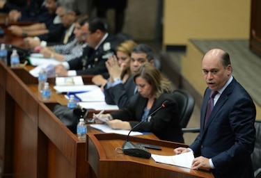 Esta tarde continúa el interrogatorio al ministro de Seguridad en la Asamblea