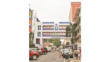 Molestia en Hospital del Niño por demora en licitación