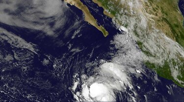 Tormenta tropical ‘Lester’ se forma en el Pacífico