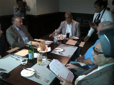 Vallarino dice que fue positiva la reunión con Martinelli