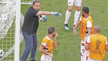 Jugadores de Túnez no superan la eliminación