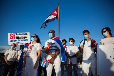 Grupo opositor cubano denuncia represión y extiende la protesta hasta el 27 de noviembre