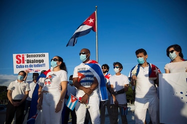 Grupo opositor cubano denuncia represión y extiende la protesta hasta el 27 de noviembre