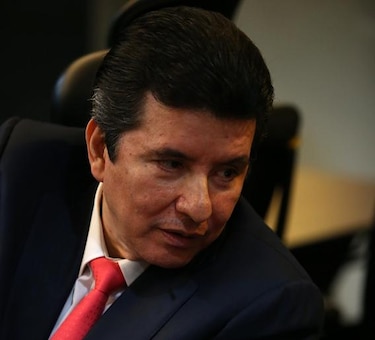 Reúnen los expedientes que Moncada Luna dejó sin firmar