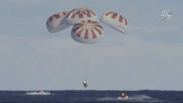 Cápsula Dragon de SpaceX ameriza en el océano Atlántico