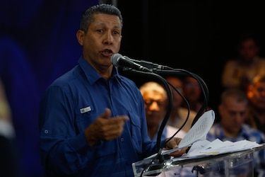 Exgobernador opositor venezolano pide que se negocie una candidatura presidencial unitaria