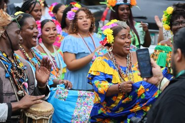 ¡Explosión de sabor y color! Portobelo se viste de gala para homenajear la cultura congo
