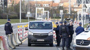 Casi dos semanas después de atentados en Bruselas 37 personas siguen en terapia intensiva
