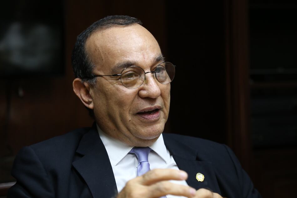 Pago del bono de fin de año en la UP en riesgo: MEF rechaza traslado de partida