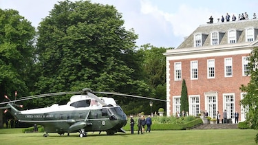 Cómo es Windfield House, la mansión del tamaño de 7 campos de fútbol en la que Trump y otros presidentes se alojan cuando visitan Reino Unido