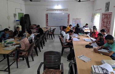 En India, las bibliotecas acompañan los sueños de progreso de los jóvenes