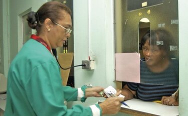 Sacar un registro sanitario  y no morir en el intento
