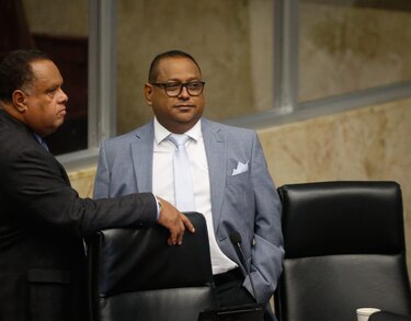 Casinos, el hipódromo, los corredores... los otros clientes de la empresa ligada a Rico Pineda