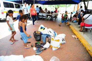 Miviot presenta proyecto para damnificados por incendio en San Felipe