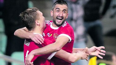 Rusia rescata un empate ante Bélgica