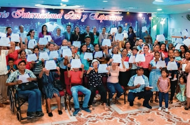 Panamá avanza en el proceso de alfabetización de iletrados  