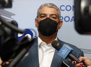 Ministro Sucre sobre MedicSol: ‘esto es un plan paliativo, no es el definitivo’