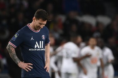 París SG remonta ante el Lille; Messi es sustituido en el descanso ‘por precaución’
