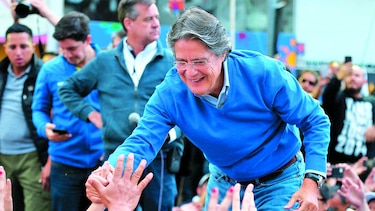 Ecuador: candidato derrotado impugna y pide recuento total
