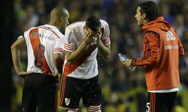 Clausuran el estadio La Bombonera y cuatro jugadores de River en reposo