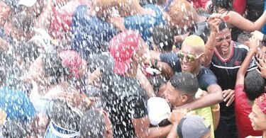 Masiva asistencia al Carnaval en el interior